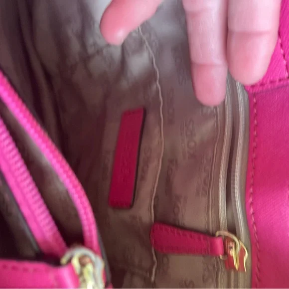 Michael Kors Pink and Cream/White Women's Bag Set - Picture 7 of 10